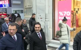 İBB Başkanı İmamoğlu, Beyoğlu turunda vatandaşlarla buluştu