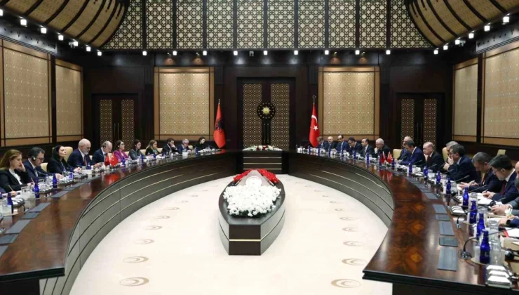 Cumhurbaşkanı Erdoğan: Arnavutluk ile mücadelemizi sürdüreceğiz
