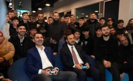 AK Parti İBB Başkan Adayı Murat Kurum, Gençlerle Buluştu