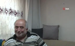 Felç Geçiren Eşine Gözü Gibi Bakıyor