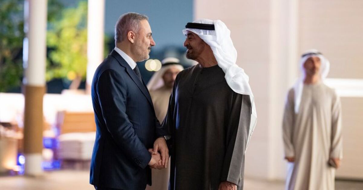 BAE, Türkiye’yi Sudan’daki krizi çözmeye yönelik çabalarından ötürü tebrik etti