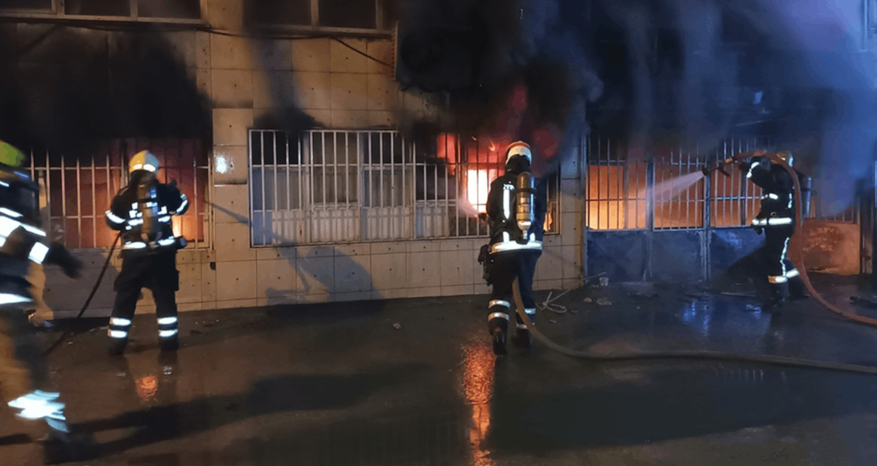 Bursa’da korkutan yangın: 1 saat sürdü